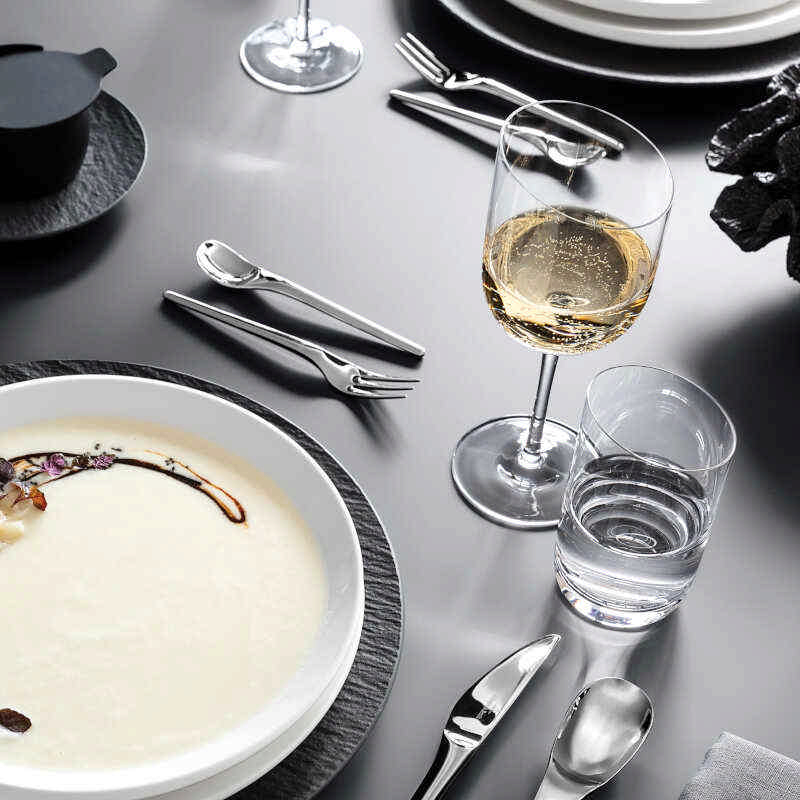 225 Ml Bekerset 4 Delig Villeroy & Boch NewMoon Bekerset – 4-delig, 225 Ml, Kristalglazen Met Maan-geïnspireerd Design 225 Ml Drinkglazen Set 4-delig