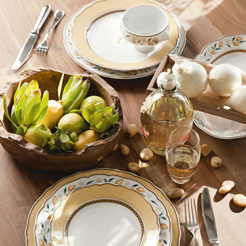 Tierra Hutschenreuther Medley Alfabia Cake Plate 