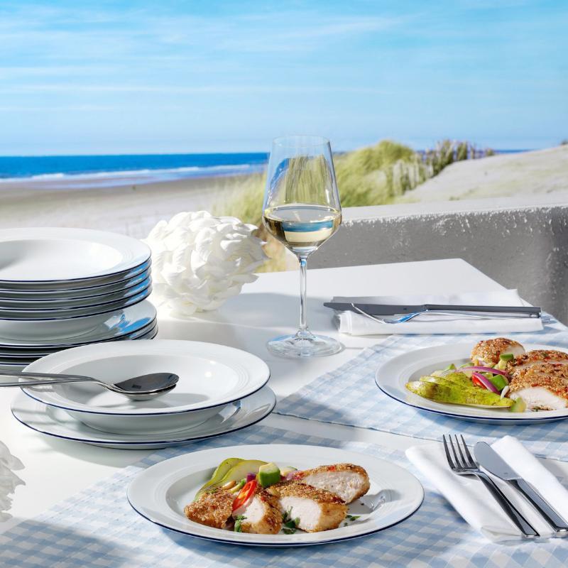 Crockery and sales cutlery