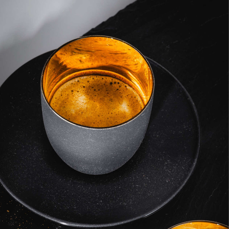 Eisch cosmo schwarz gold Espressoobertasse mit Untertasse Glas d: 11,5 cm /  h: 6,5 cm / 100 ml
