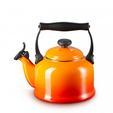 Le Creuset Wasserkessel Wasserkessel Tradition m. Flöte ofenrot 2,10 L 