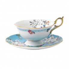 Wedgwood Wonderlust Teakopp Blossom 0,15 L med fat 15 cm 2-delat.