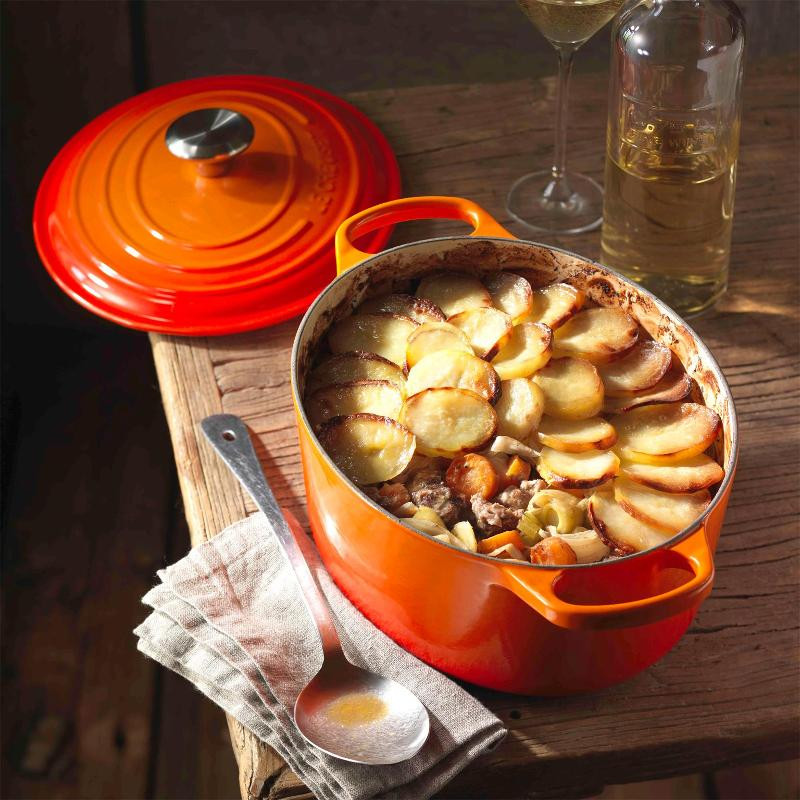 Le Creuset Bräter Signature oval French oven oval/ roasting pan color