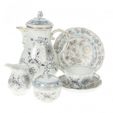 Meissen Neuer Ausschnitt - Zwiebelmuster kobaltblau rot- und goldschattiert mit Goldrand Coffee service for 6 people 21 pieces