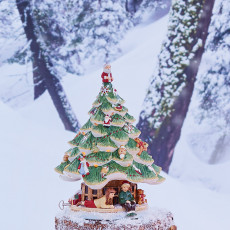 Villeroy & Boch Christmas Toys Memory Large Christmas tree with children - including music box 'Oh Tannenbaum' 30 cm