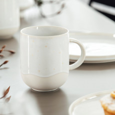like. by Villeroy & Boch Winter Glow Mug with handle 0.54 L