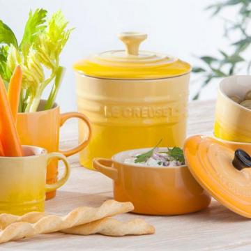 Le Creuset Ofenfestes Kochgeschirr Poterie Steinzeug Le Creuset Ofenfestes Kochgeschirr Poterie Steinzeug