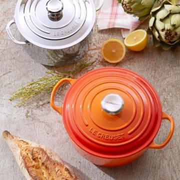 Круглая кастрюля Le Creuset Signature