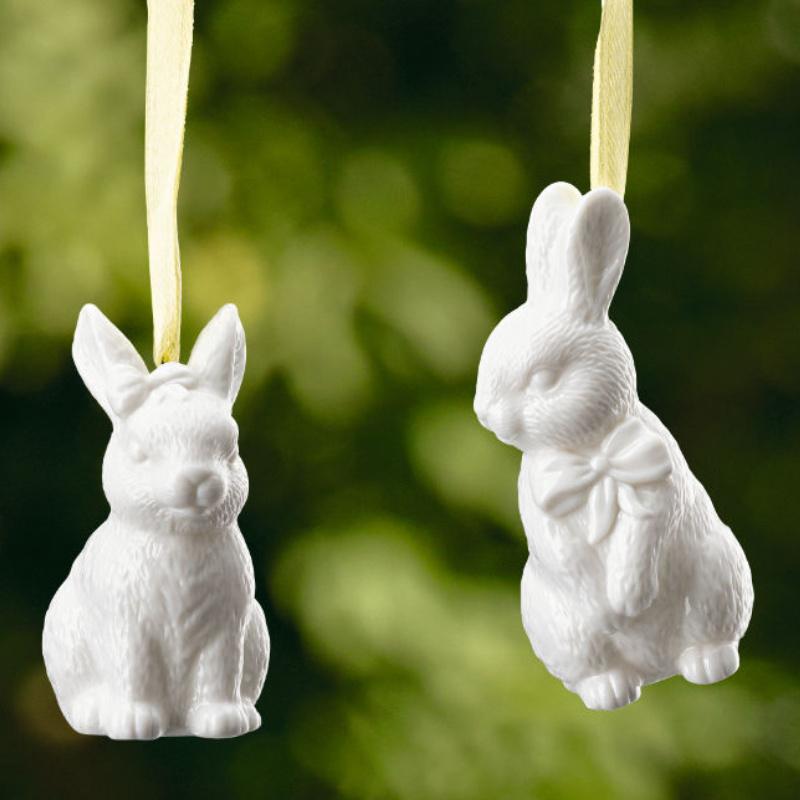 大人気 Hutschenreuther Easter Figures - Elegant Porcelain Decor 食器