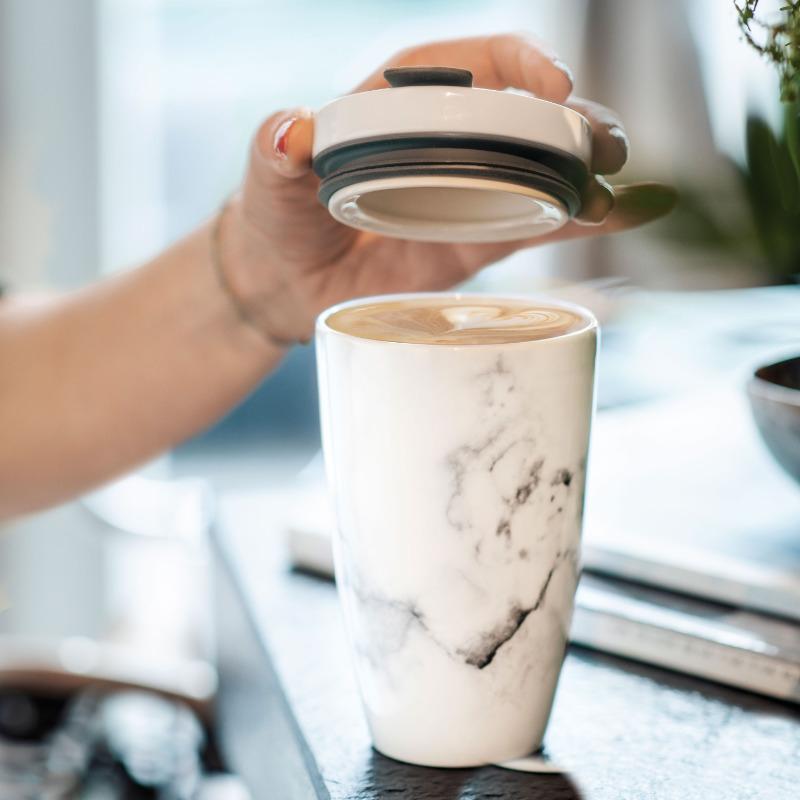 Coffee-to-go Becher